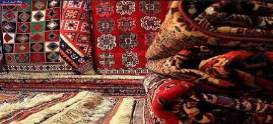  بررسی انواع سجاده فرش‌ها از نظر نوع طرح، الیاف و رنگ